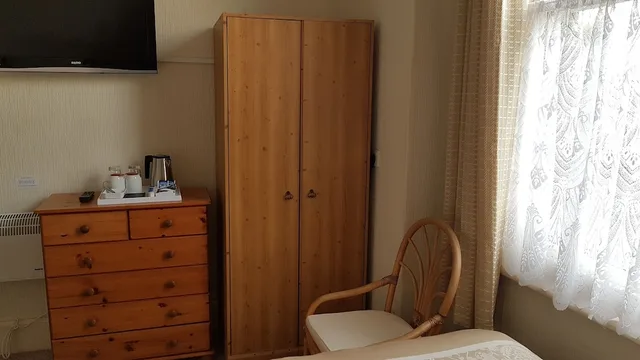 غرفة بسريرين منفصلين، The Wycliffe Guest House 5/5