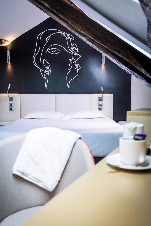 غرفة سوبيريور بإطلالة على المدينة، Hotel Montparnasse Saint Germain 6/7