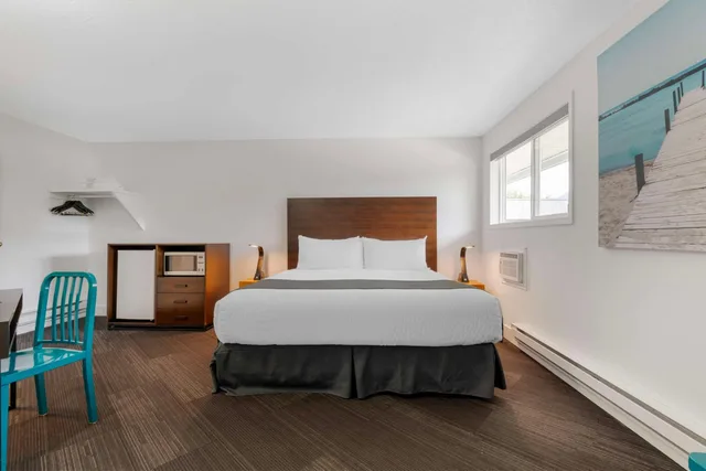 غرفة بسرير كينج وسرير كوين، Stoke Hotel Surestay Collection By Best Western 4/13
