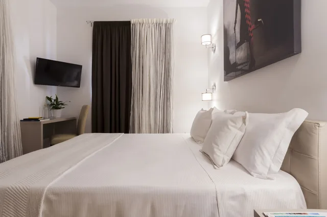 غرفة سوبيريور بسرير مزدوج أو سريرين منفصلين بإطلالة على البحر، ALEXANDRA HOTEL 2/3