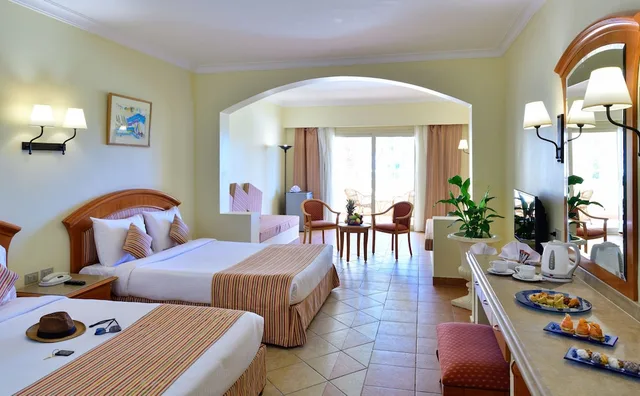 غرفة عائلية بسريرين كوين، Sharm Grand Plaza Resort 2/3