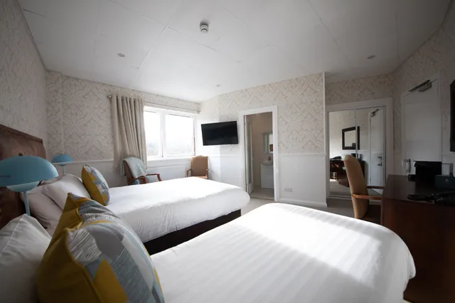 غرفة بسريرين منفصلين، Scotlands Spa Hotel 2/10