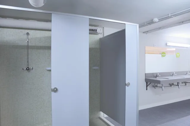 سكن مشترك مختلط بستة أسرّة، Hola Hostal Eixample 5/7