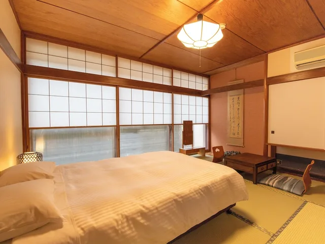 Semi Room, Special, Futon Bed, Twin Beds, 1 Double and 1 Single Bed, Outdoor Bath، Shirahamakan 2/3