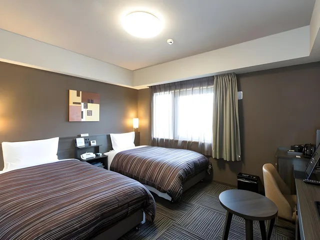 Comfort, Twin Beds, Smoking, Hotel Route Inn Chitose Ekimae 1/1