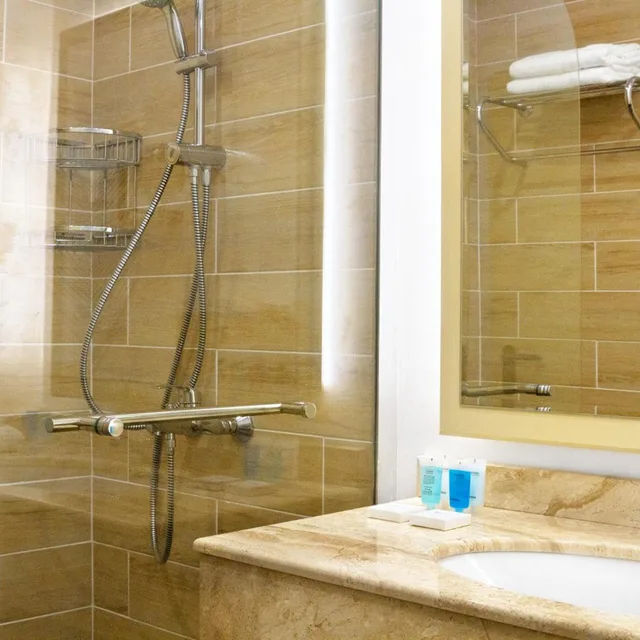 Room, Twin Beds, Lateral Side Sea View, Balcony، Bilyana Beach 4/4