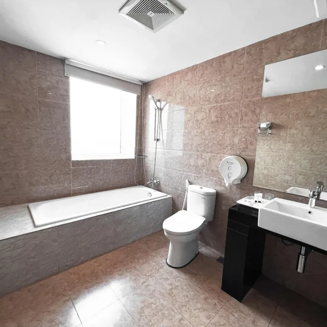 جناح ملكي، Batam City Hotel 6/6