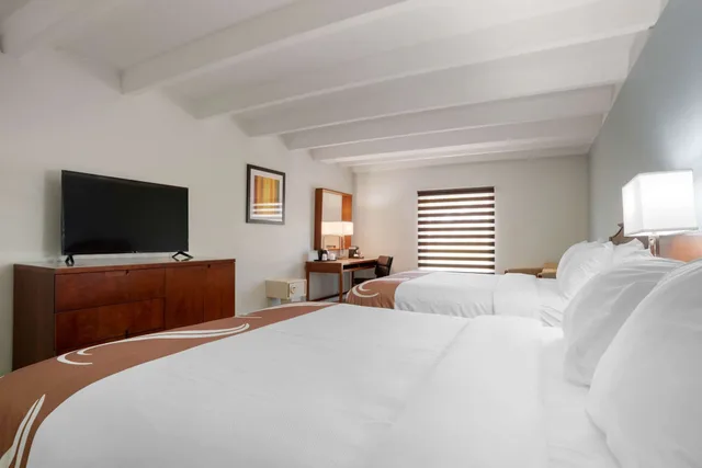 غرفة قياسية بسريرين كوين، Quality Inn Fort Walton Beach - Destin West 3/4