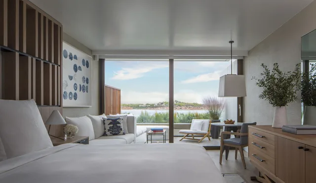 Nafsika, King Bed, Sea View، Four Seasons Astir Palace Hotel Athens 1/2
