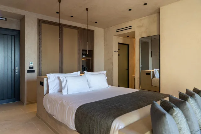 جناح، North Santorini Luxury Spa Hotel 1/2
