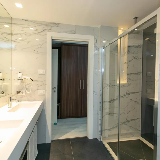غرفة بسرير مزدوج أو سريرين منفصلين بإطلالة، Hotel Terme Venezia 8/8