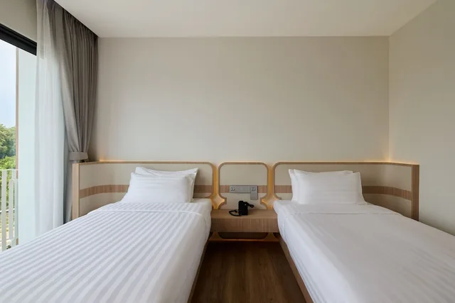غرفة سوبيريور بسريرين منفصلين، Phetara Hotel Mahachai 1/8