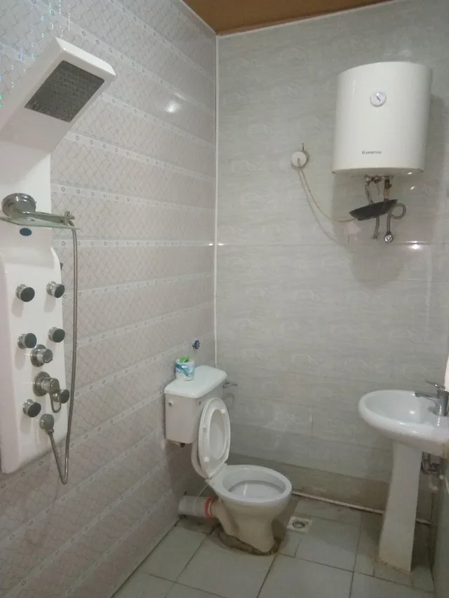 جناح ملكي بسرير كوين، De Gladys Hotel 1/1