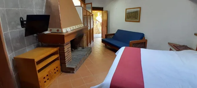 جناح جونيور، Hotel Casa Valle 6/10