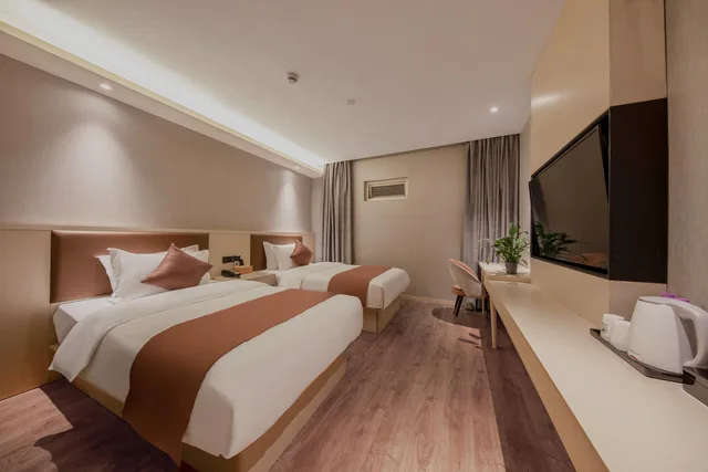 غرفة قياسية، GYA Shanghai Long Distance Passenger Terminal Hotel 1/1