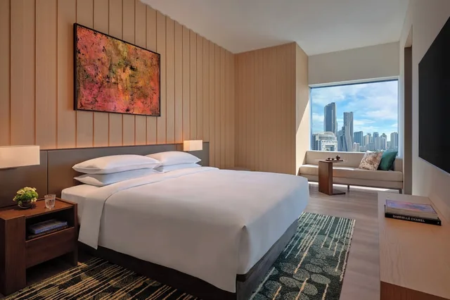 غرفة ديلوكس بسرير كينج مع دخول صالة النادي، Hyatt Regency Kuala Lumpur at KL Midtown 2/3