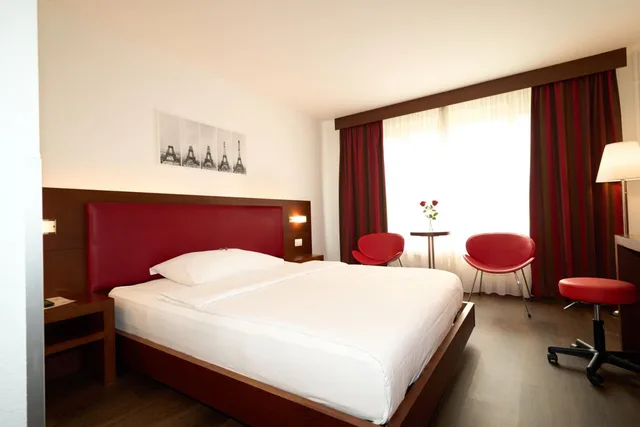 غرفة ديلوكس بسرير كينج، Hotel Conti 7/10
