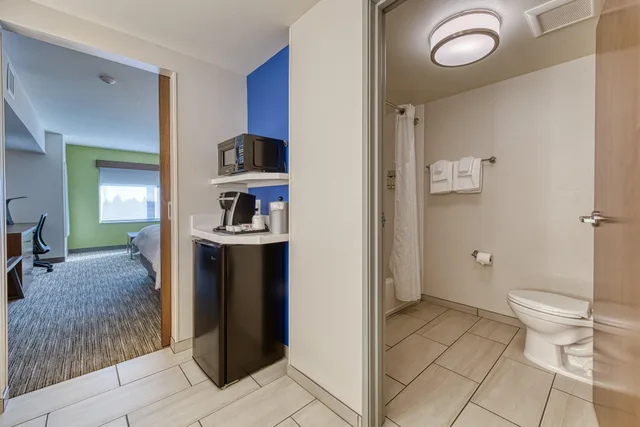 جناح بغرفة نوم واحدة، Holiday Inn Express and Suite Manitou Spring 6/6