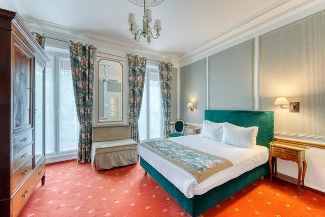 Superior, King Bed, Hotel Belfast 3/10