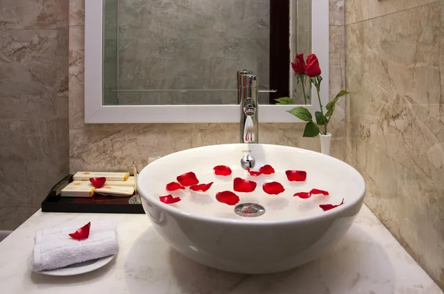 جناح، Golden Moon Suite Hotel 6/7