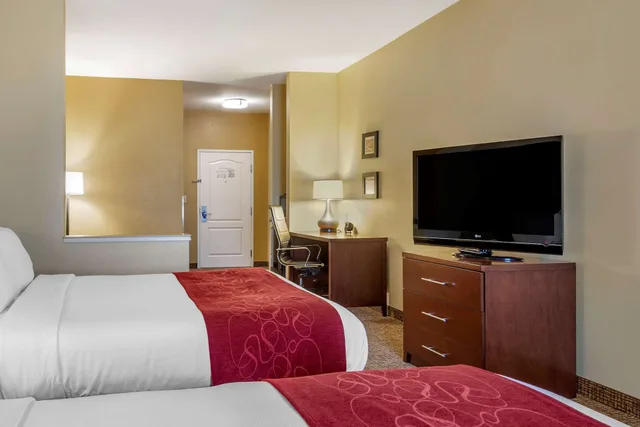 Suite, Comfort Suites Montgomery East Monticello Dr 6/10