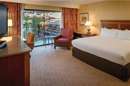 غرفة بسرير مزدوج، Doubletree By Hilton Hotel Seattle Airport 1/1