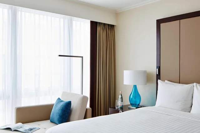 غرفة ديلوكس بسريرين منفصلين، London Marriott Hotel Canary Wharf 2/3