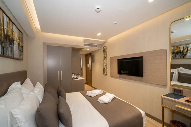 غرفة عائلية بسريرين كينج، Rayelin Hotel Old Town 1/1