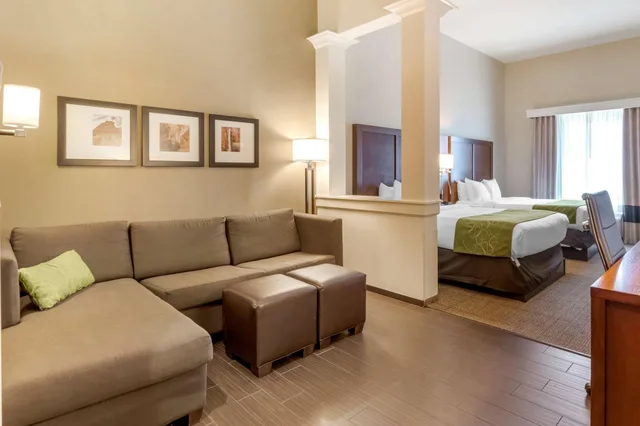 Suite, Multiple Beds, Comfort Suites St George - University Area 9/10