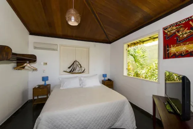 بنغل بسرير كينج بإطلالة على البحر بشرفة مع أريكة، Hotel Pousada Natureza 2/4