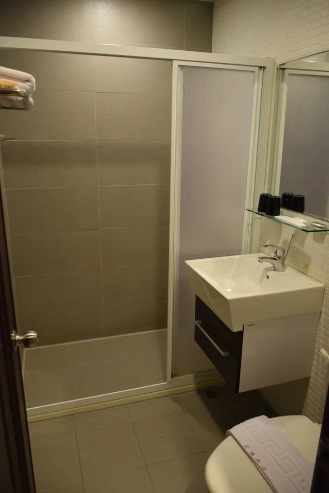 Basic, Double Bed, Home Full Hotel 1/1