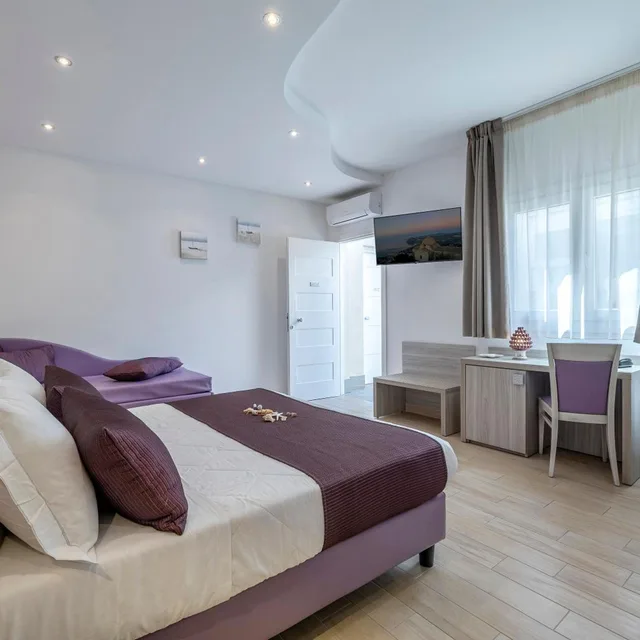 غرفة كبيرة بسرير مزدوج، Hotel Soffio D'estate 2/8