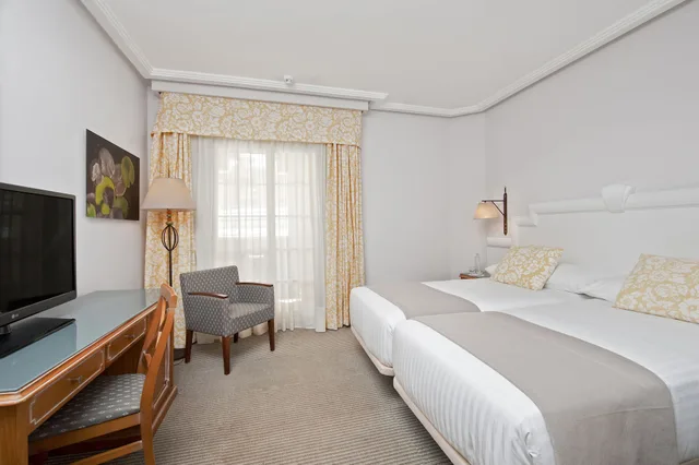 Melia, Twin Beds, Sea View, Melia Atlantico Isla Canela 1/9