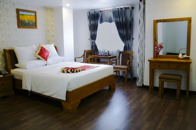غرفة سوبيريور بسرير كوين، The Airport Hotel 3/6
