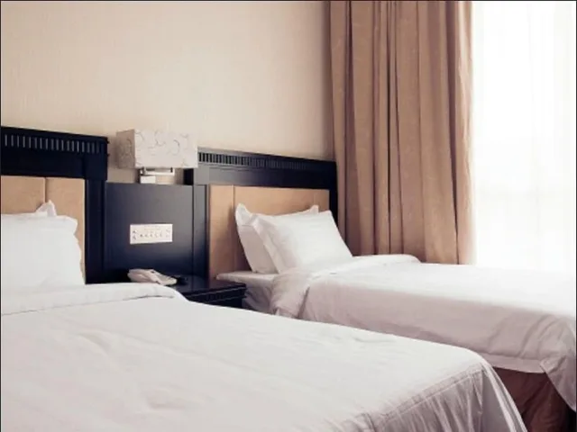 غرفة ديلوكس بسريرين منفصلين، Kingston Hotel 18 AT Kuala Lumpur Sri Damansara 1/1