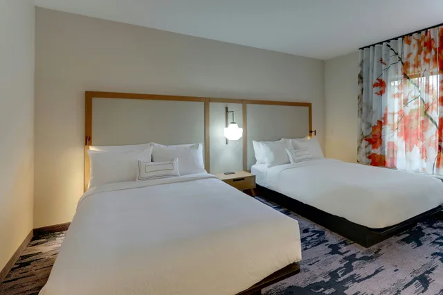 room, 2 queen beds, Fairfield Inn & Suites by Marriott Asheville Weaverville 2/2