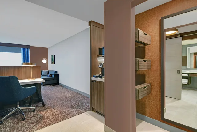 غرفة ديلوكس بسرير كينج، Hilton Garden Inn Madison Huntsville Airport AL 4/4
