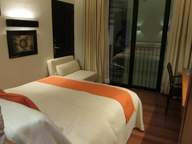 غرفة بسرير كوين بإطلالة على المدينة، Watercolors Boracay Dive Resort 3/5