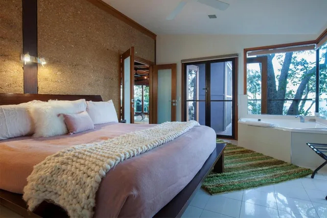 غرفة بريميير بـ3 غرف نوم، EUMARELLA SHORES NOOSA LAKE RETREAT 1/1
