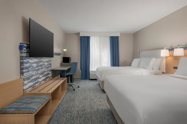 غرفة قياسية بسريرين مزدوجين، Holiday Inn Express Boston South Brockton 3/8