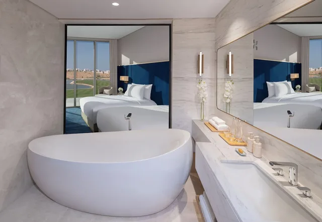 Junior Suite, King Bed, Golf Course View, Balcony, Tivoli La Vie Muscat Hotel & Residences 3/6