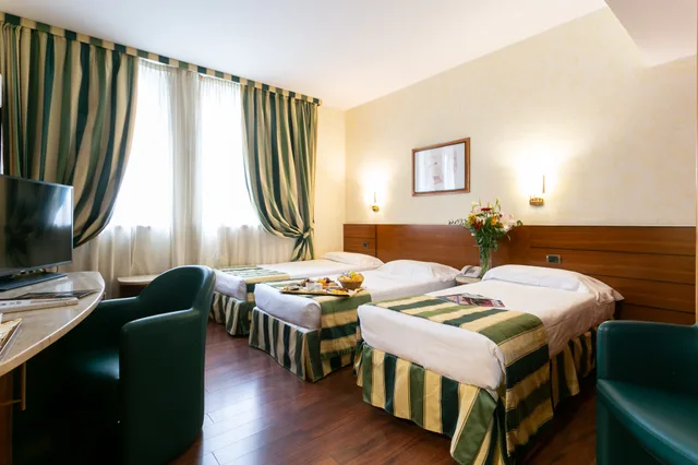 غرفة قياسية ثلاثية، Hotel Mirage Sure Hotel Collection By Best Western 2/2