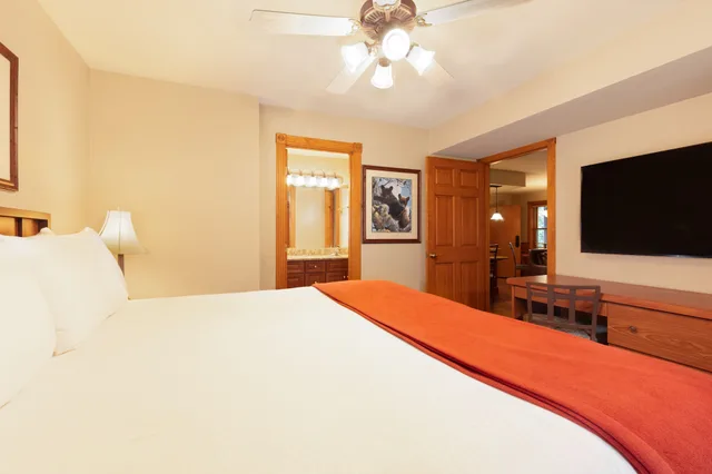 فيلا بسرير كينج وسرير كوين بغرفتي نوم مع أريكة، Westgate Smoky Mountain Resort & Spa 1/2