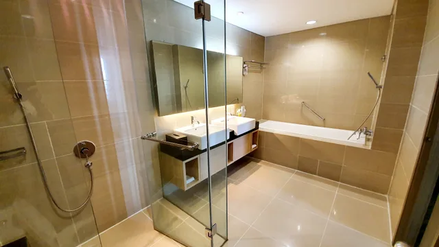 غرفة عائلية، The Grand Platinum Jakarta 3/3