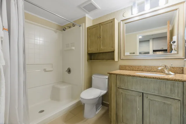 1 Bedroom, Suite, King Bed, Murphy Bed, Sofa، Playa Linda Beach Resort 2/2