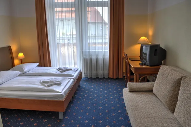 غرفة بسرير مزدوج أو سريرين منفصلين، Hotel Europa City 6/18