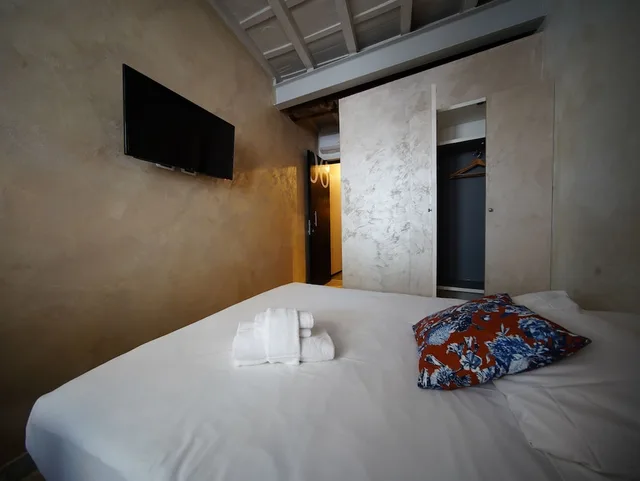 غرفة مفردة، Nerva Accommodation 4/11