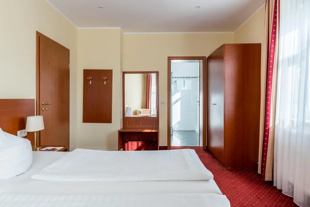 Standard Double, Azimut Hotel Dresden 1/10