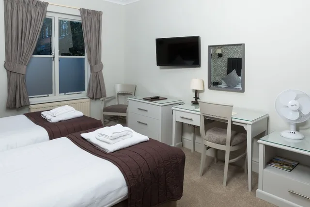 غرفة سوبيريور بسرير مزدوج، Dog Amp Bear Hotel 6/9