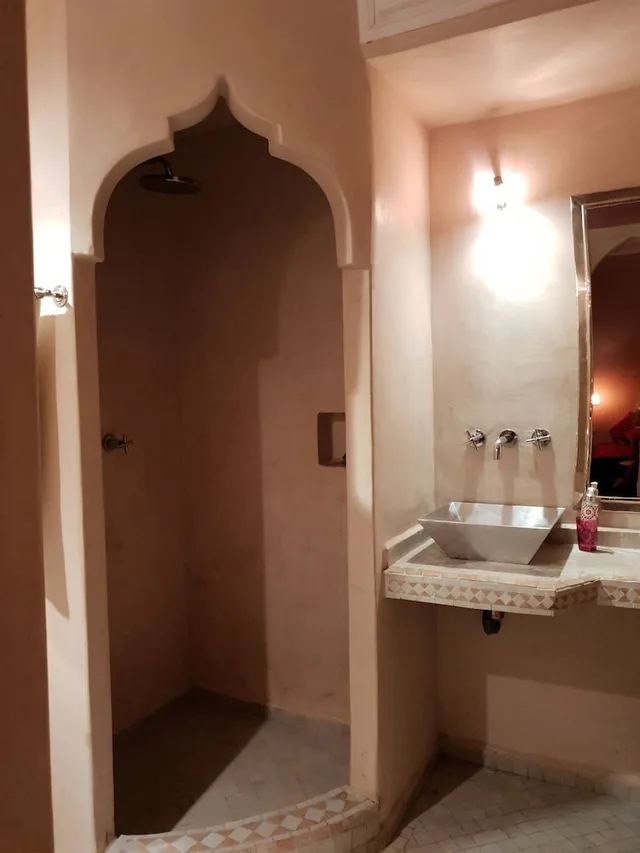غرفة ثلاثية بسرير مزدوج وسرير فردي، Dar Warda 4/4